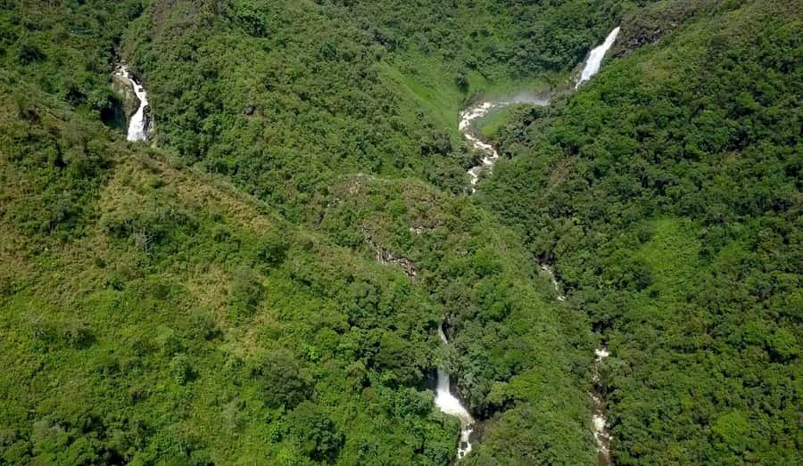 From Medellin: Epic Zipline and Giant Waterfall - Top-of-the-mountain time: rest, views, and a chance to reset
