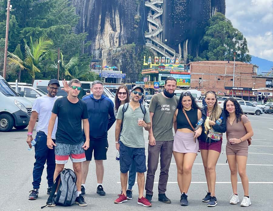 From Medellin: Guatapé Day Trip with El Peñol Rock and Lunch - Breakfast on the road before the climb