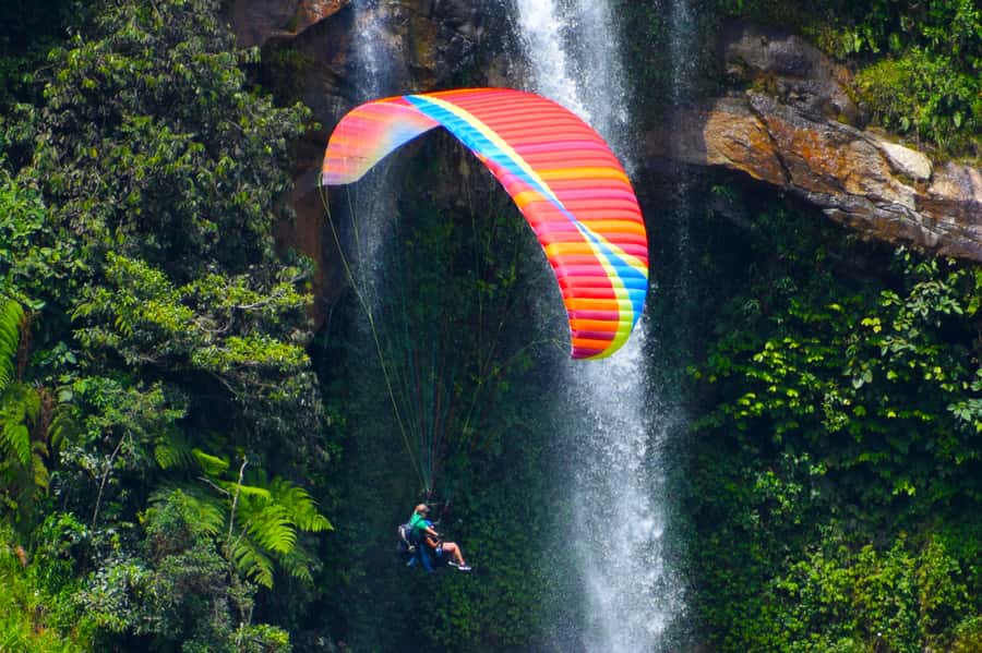 From Medellín: Paragliding and Rafting Combo Tour - Photos and videos: how you’ll want to use them
