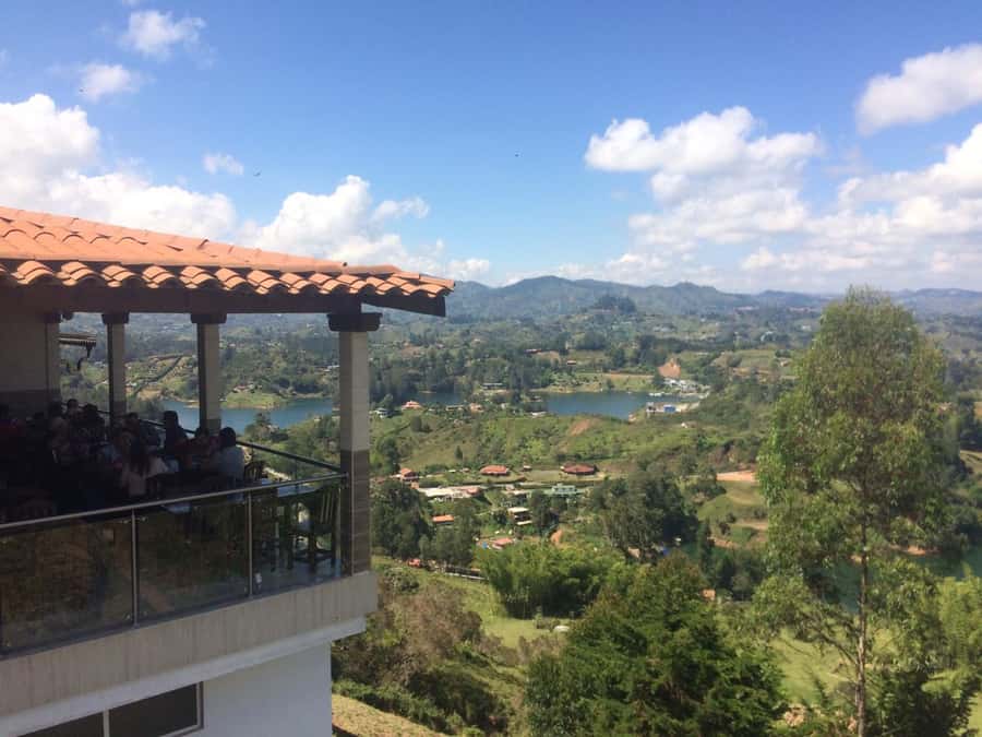 From Medellin: Private Guatape Car Tour with Coffee Tour - Why Guatapé and coffee fit together so well