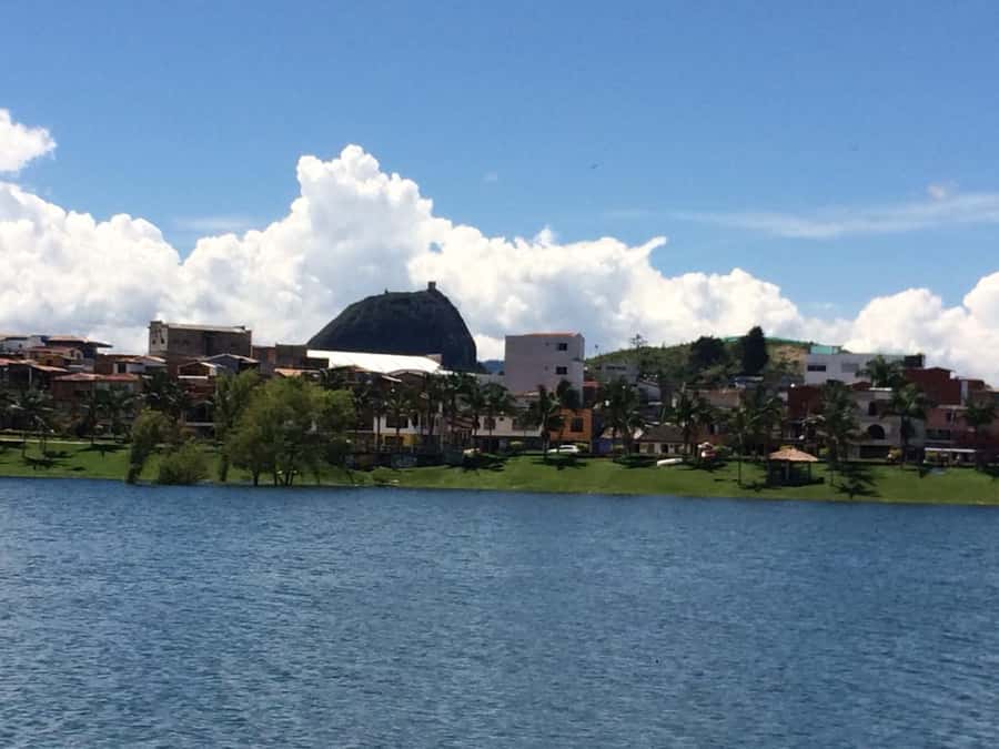 From Medellin: Private Guatape Car Tour with Coffee Tour - From Medellín pickup to Finca La Riviera, the drive sets the tone
