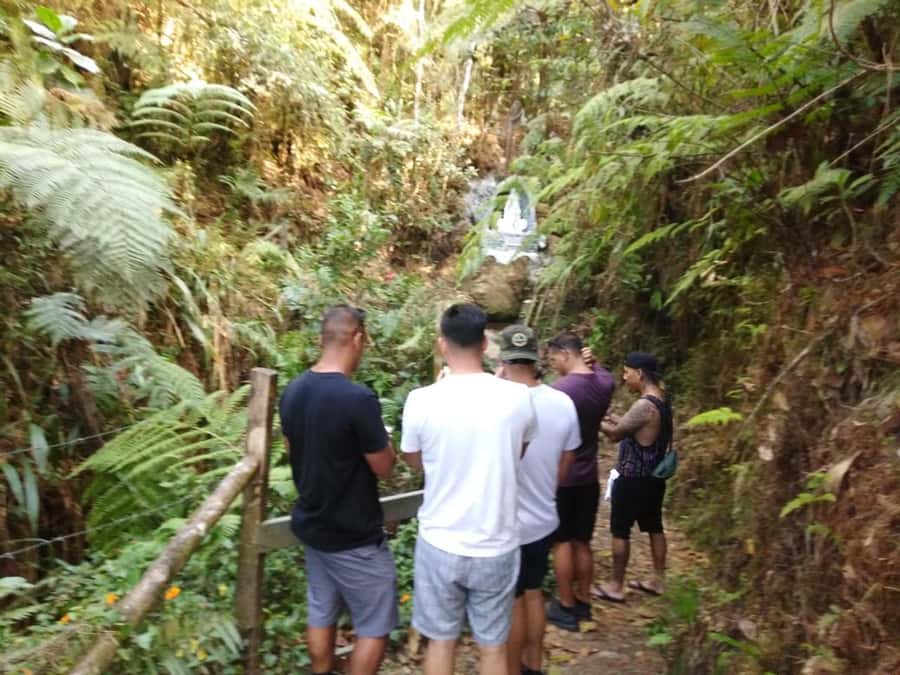 From Medellín: Private Pablo Escobar History Tour - Escobar’s grave and the place he was killed, plus the death house