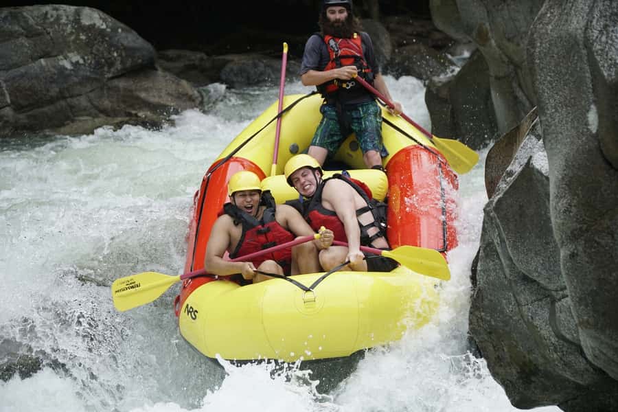 From Medellin: Rafting Experience - Starting at 9:00 AM: Pickup, Ride, and Why Location Matters