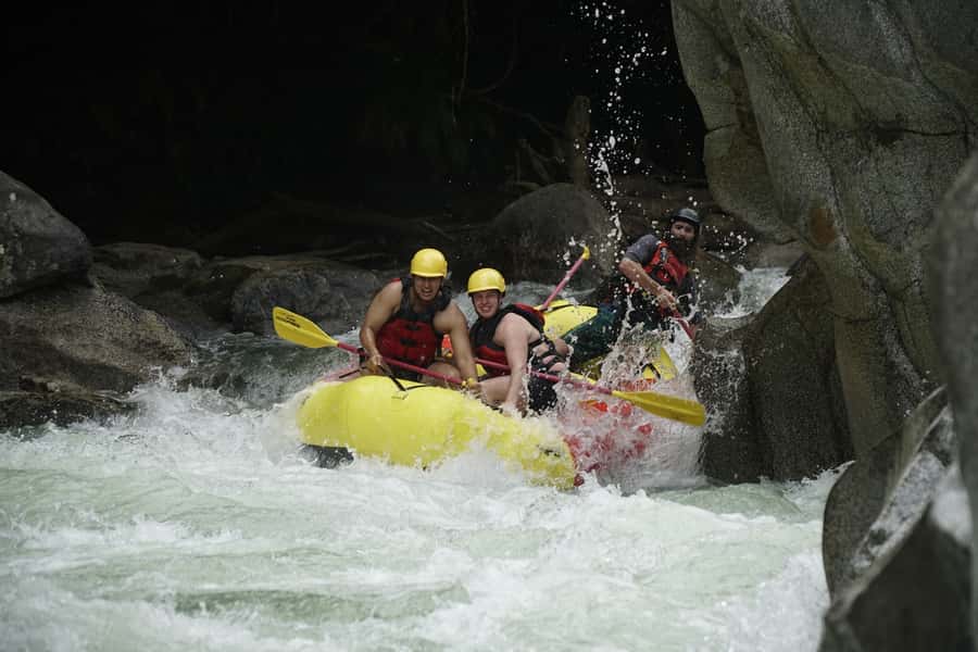 From Medellin: Rafting Experience - Calderas River Rapids: What Class III and IV Really Feels Like