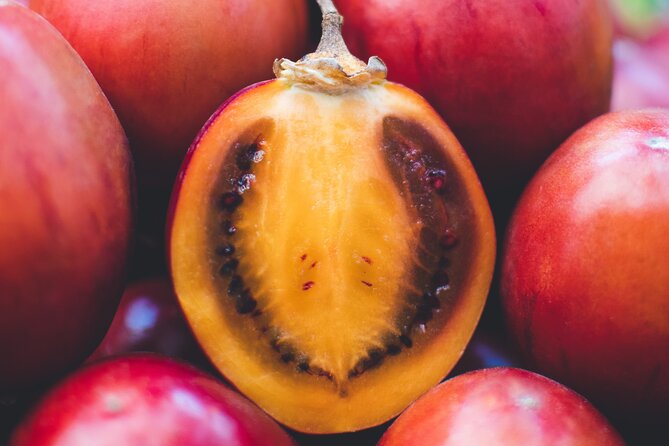Fruit Tour at the World's sweetest Market - Fruit juice tasting, then snacks: the flavors don’t stop