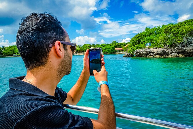 Full Day 5 Best Rosario Islands Spots Make Friends & do Snorkel - Islas de Rosario: your main snorkeling window