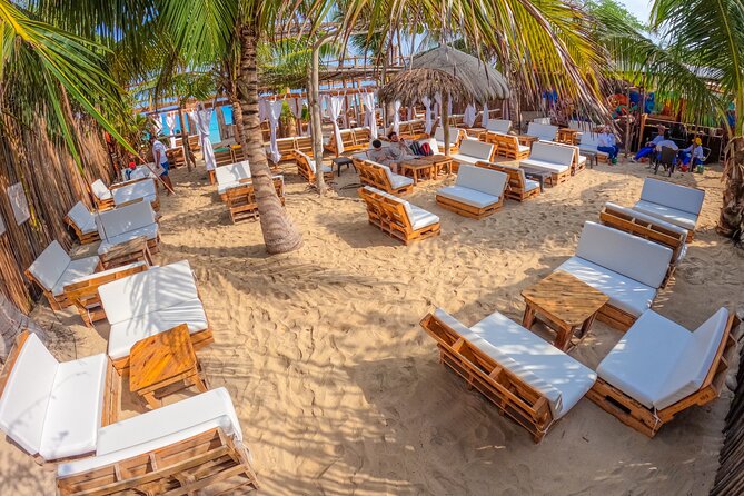Full day in playa blanca from cartagena - Lunch at 12:30 PM: what the voucher covers and what costs extra