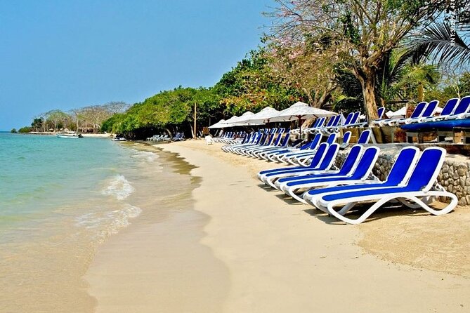 Full day Isla del Encanto - Rosario Islands - The speedboat ride: what that 60-minute journey means for your day