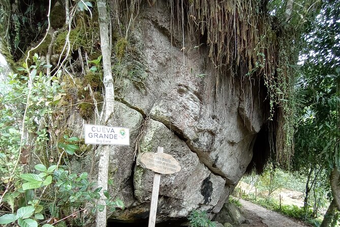 Full-Day Private Tour to La Chorrera Waterfall and El Chiflón - Quick hits on La Chorrera and El Chiflón