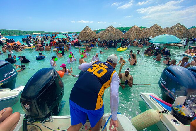 Full day tour islands of Rosario vip - Rosario private-island lunch and swim: where the day slows down