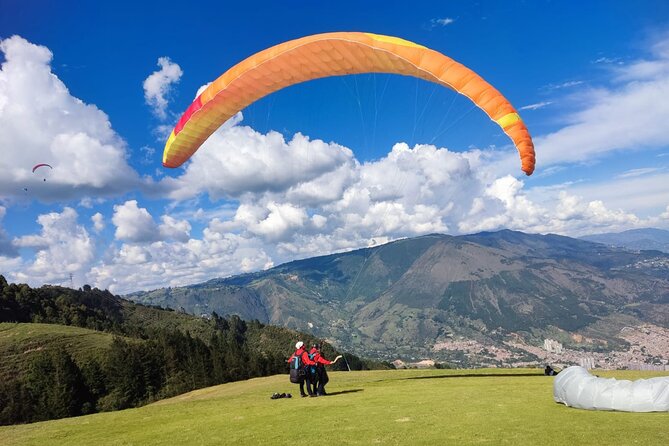 Go Paragliding in Medellín with private transporter service - Key Highlights You Should Know
