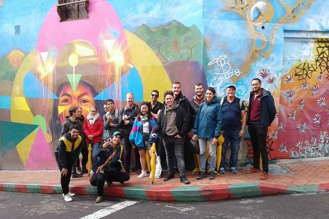 Graffiti Tour in La Candelaria Bogotá - Stop 1, Barrio La Candelaria: the muralism legacy in 15 minutes