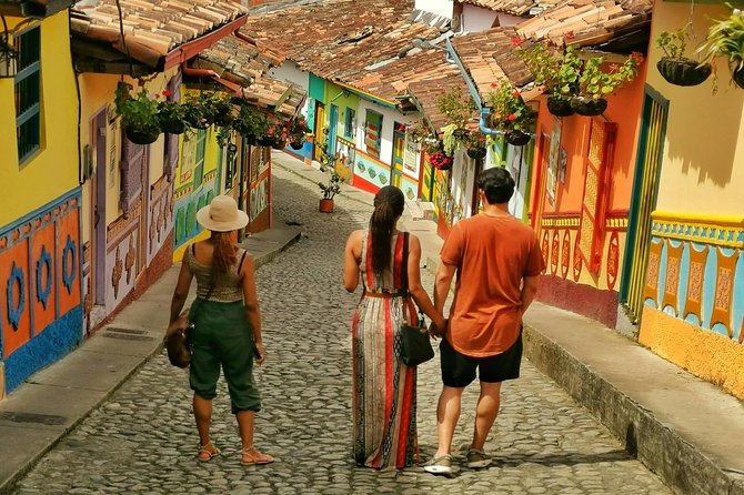 Guatape & Horse Ride & El Peñol Rock & Quaint Town From Medellin - Who This Tour Fits Best