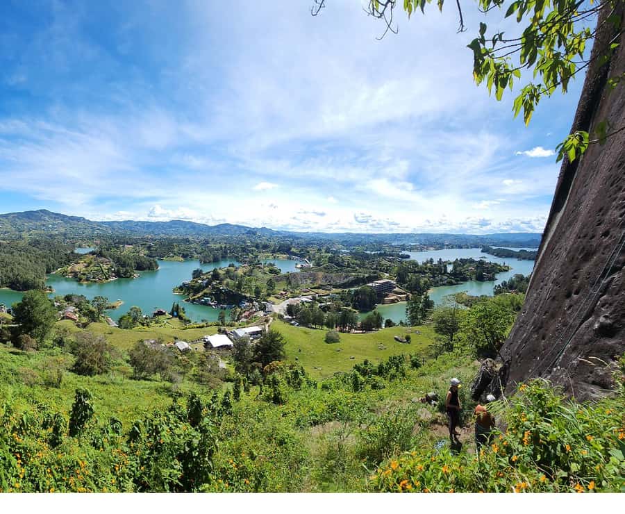 Guatapé: Iconic rock climbing for beginners and experts. - Guatapé rock climbing, built for real levels of experience