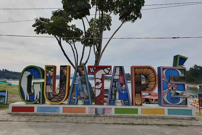 Guatape private tour (optional coffee speed boat paragliding...) - Price and what you’re really paying for at $119