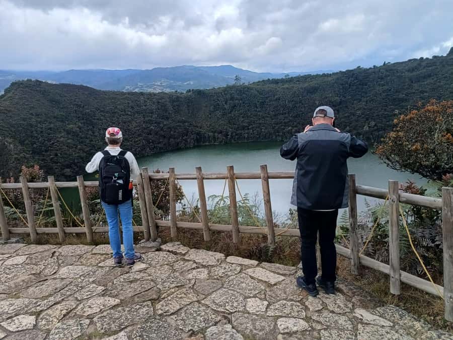 Guatavita Lagoon + Casa loca + Pueblo+ Salt Cathedral - Small group touring, and why it affects your comfort