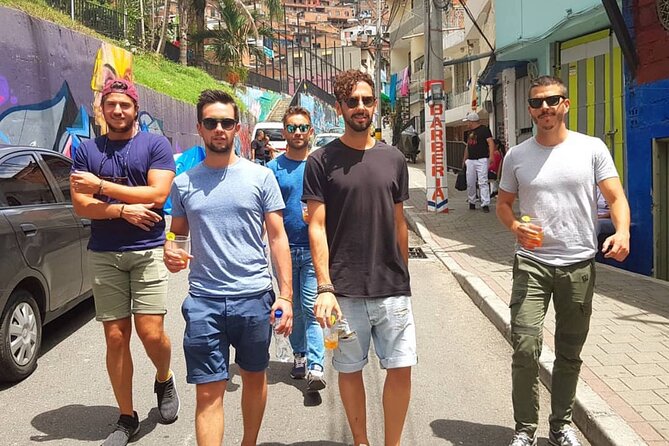 Guided Tour of Comuna 13 Medellín with Snacks Included - Key Highlights You Can Expect in Comuna 13
