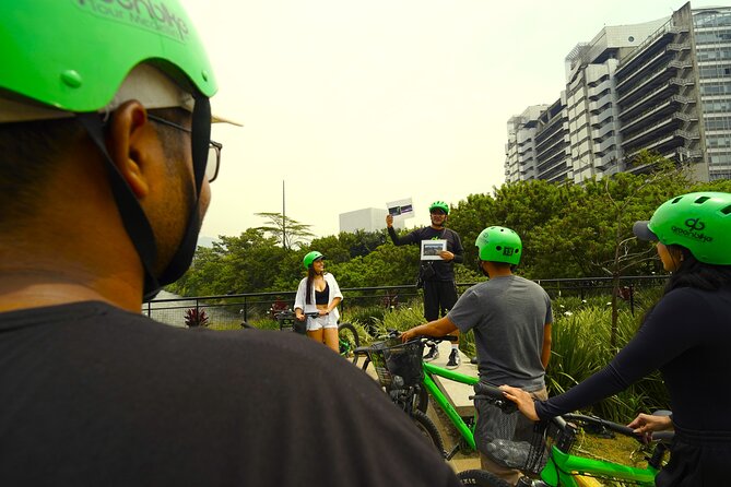 Half Day Bike Tour in Medellin - Local snack, Coffee or Beer - Plaza Botero, La Alpujarra, and Parque de las Luces: the city center hits