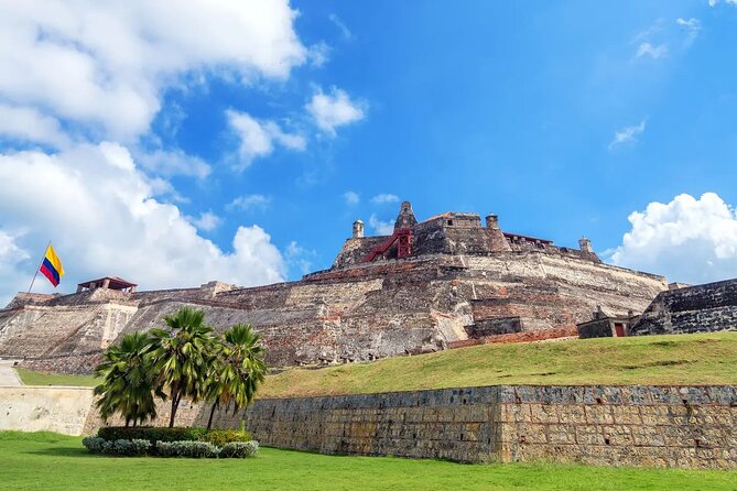 Half Day Traditional Bus Tour of Cartagena - Marbella photo stop: the letters of Cartagena, then keep moving