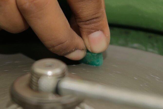Hands‑On Colombian Emerald Polishing Experience - Key highlights to know before you go