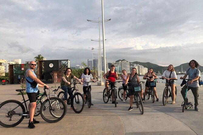 Historic Center Bike Tour - Los Cocos beach: quiet time with coconut trees