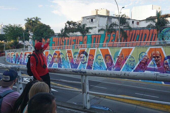 Historical Shared Tour Salsa, Graffiti & Resistance in Cali - Key highlights at a glance