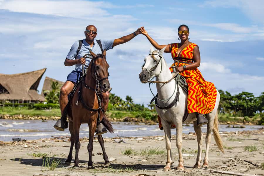 HORSE TOUR IN CARTAGENA BEACH - Key things to know before you go