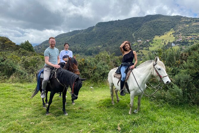 Horseback riding in the Eastern Hill - Stop 4 return to Avenida Chile: ending where you started