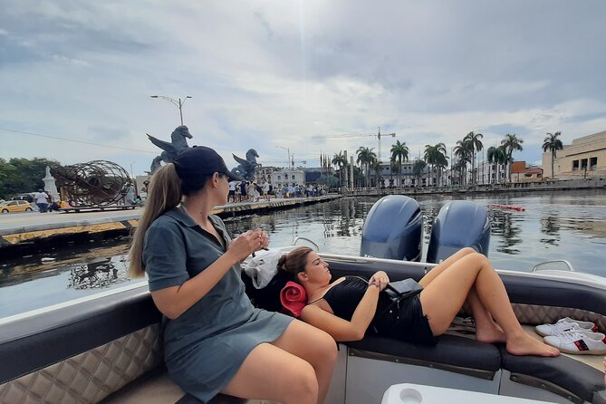 Islas del Rosario plus Bioluminescence Experience - Playa Blanca with included meals and a Caribbean sunset