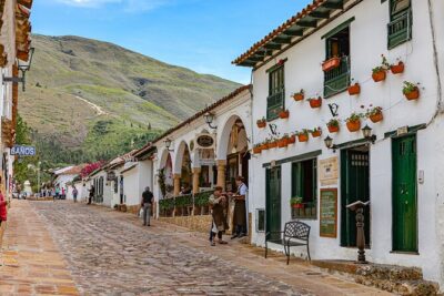 Landscapes & culture: Villa de Leyva from Bogotá