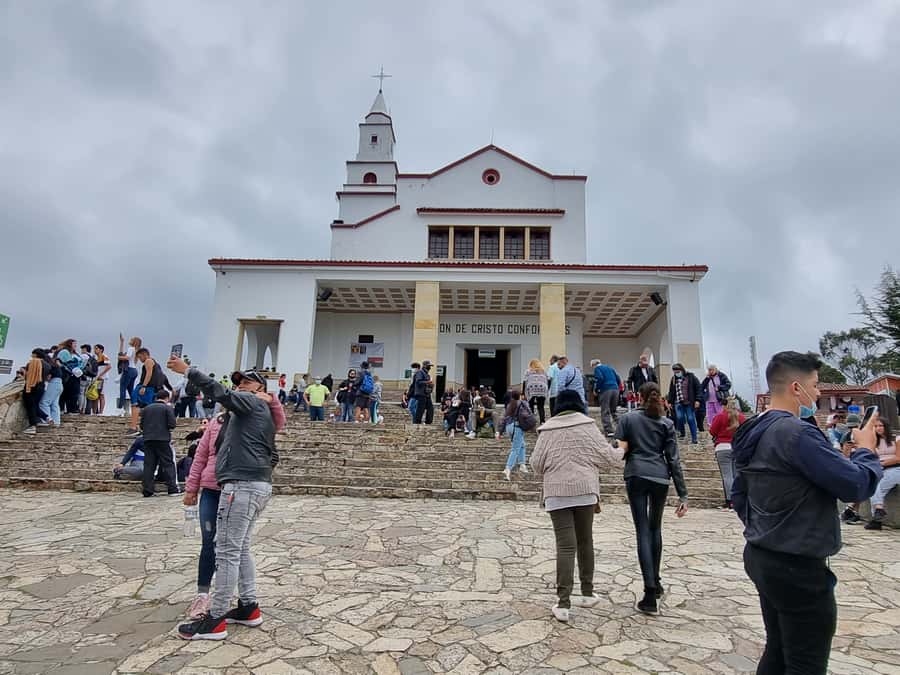 Layover City Tour or Conexion in Bogota - El Chorre de Quevedo: the oldest square moment