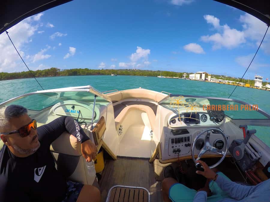 Luxury private tour boat 6 in 1 - How a Private 6-in-1 Boat Trip Flows From Police Dock