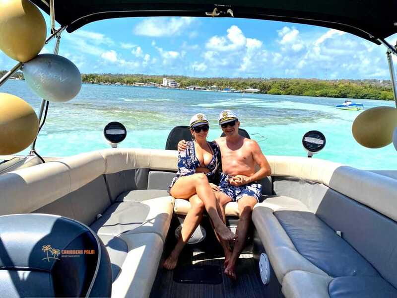 Luxury private tour boat 6 in 1 - Aquarius-Style Swim: Waist-Deep Water and Fish Watching