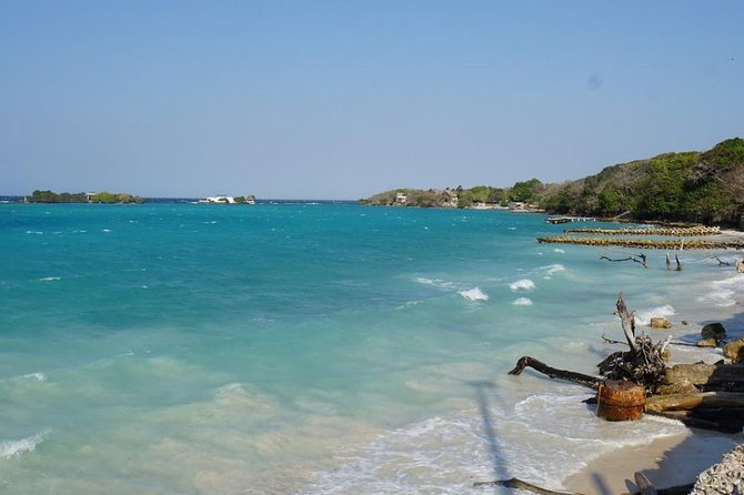 Majagua Island Day Trip from Cartagena íncluding Traditional Colombian Lunch - Who This Trip Fits Best