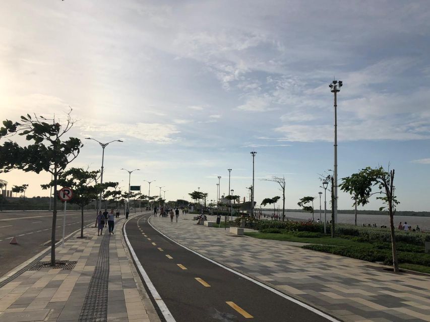 Malecón, Carnaval Museum, Downtown Barranquilla City Tour - What to Bring and How to Pace the Walking Parts