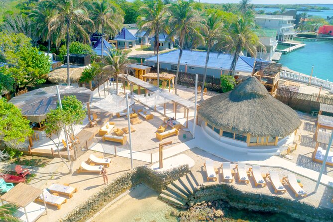Mangata Beach from Cartagena - Staff service and named helpers, from Miguel Ángel to Aura