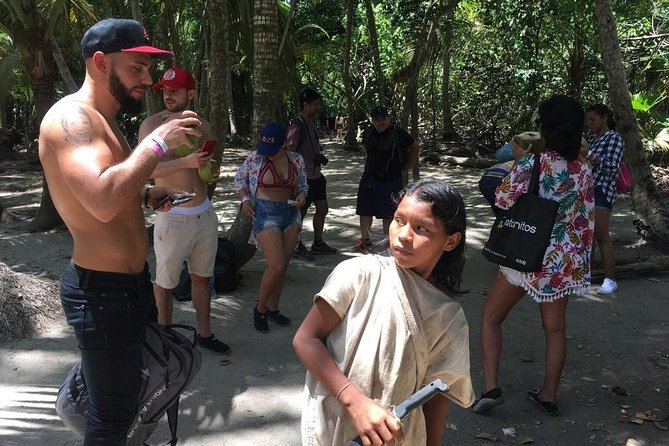 Maravilloso tour Parque Tayrona desde Cartgena, sector Cabo San del Guia - What to pack so the hike does not run your day