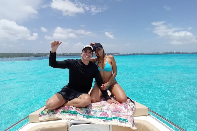 Marmows Full Day Private Boat Tour in San Andreas Islands - Stop 2: El Palito sandbar and the kayak or windsurf vibe