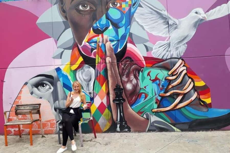 Medellín: 5.5-Hour Guided Private City Tour - Key things that make this Medellín tour worth your time