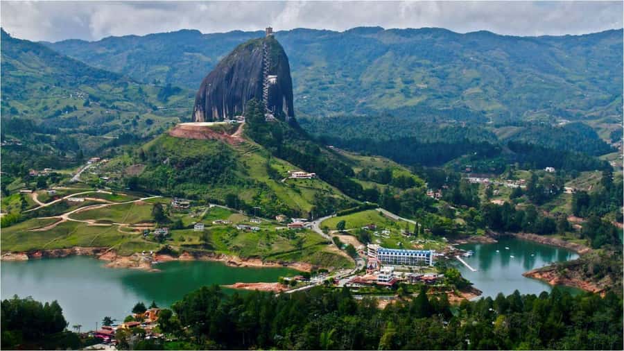 Medellin and Guatape Full Day Pablo Escobar Tour - El Peñol Rock Views and the Trip East Toward Finca La Manuela