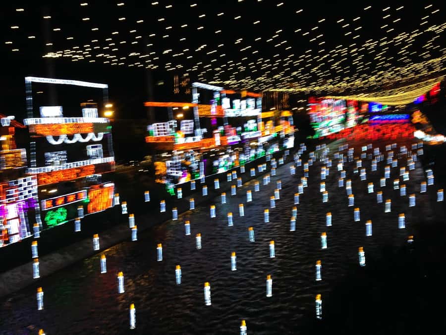 Medellin Christmas Lights Tour - Should You Book This Medellin Christmas Lights Tour?