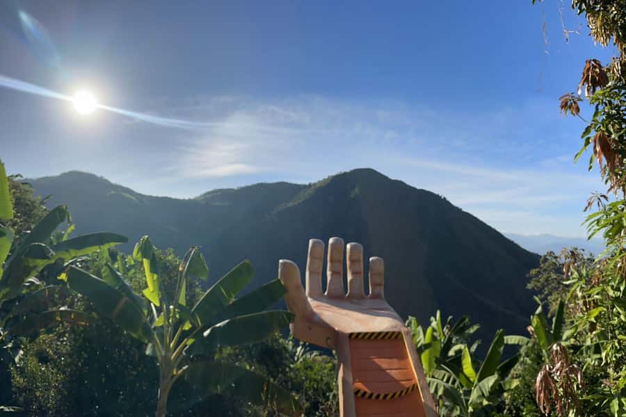 Medellin: Coffee and fruit tour - 5 stations of farm life: learning by doing, not just watching