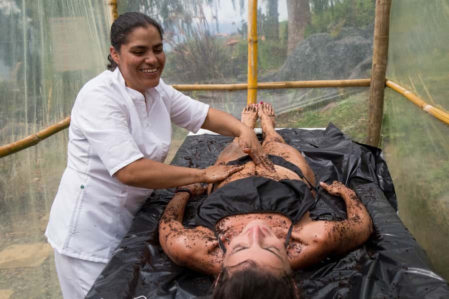 Medellin: Coffee Tour and Wellness Spa - Don’t miss the planting moment: taking home more than coffee beans