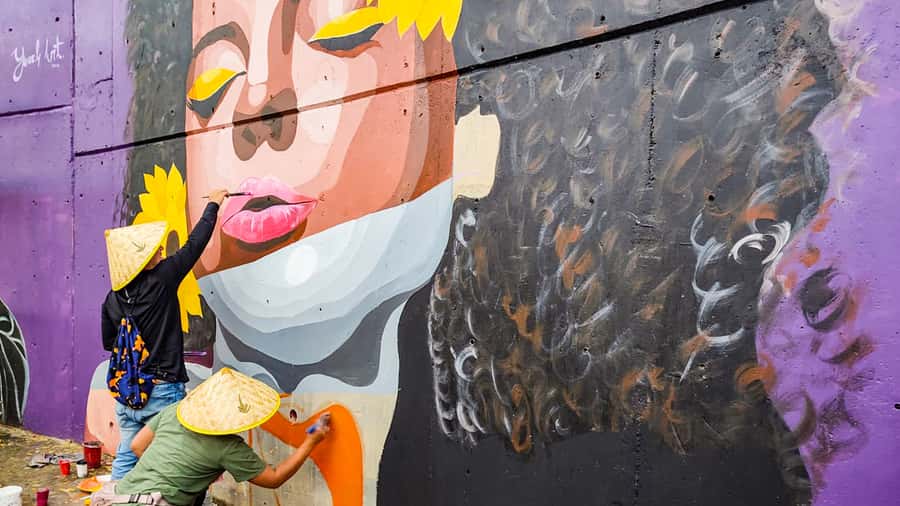 Medellin: Comuna 13 Graffiti Tour, Cable Car & Street Food - Cable-car views: why the metrocable ride is more than scenery