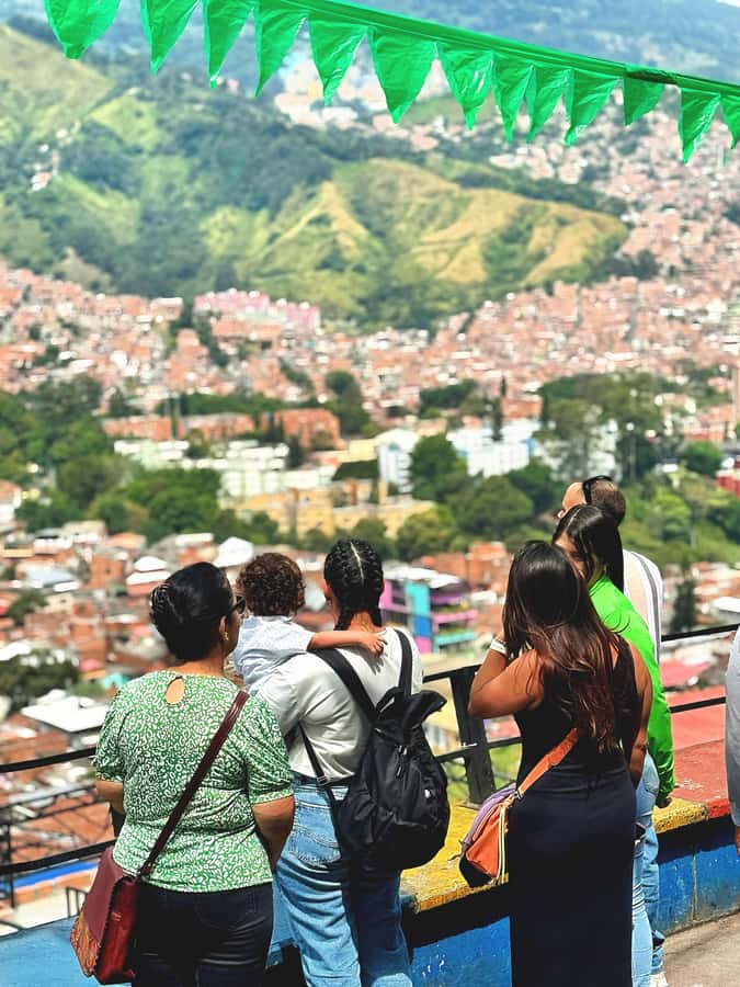Medellín Comuna 13 local guides snacks and your own graffiti - Your own graffiti: the hands-on part people remember