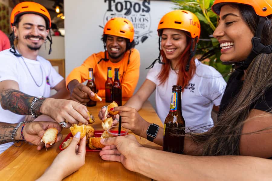 Medellín: E-bike and Foodie Tour - Conquistadores: Local Snacks, Short Stories, and a Bit of City Feel