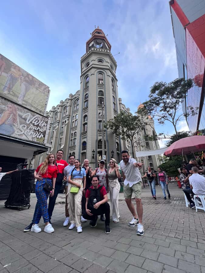 Medellin: Full Day Guided City Highlights Tour - Parks del Río: nature and design in the middle of the city
