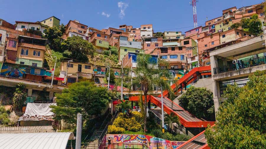Medellin: Graffiti Tour Comuna 13 - Key points to know before you go