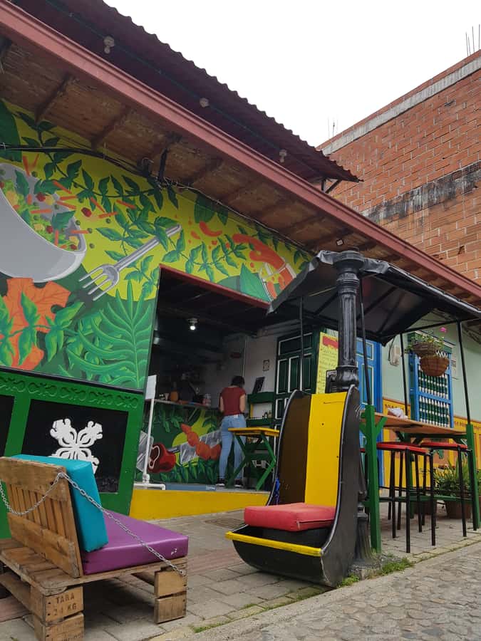 Medellin: Guatape, El Peñol Coffee Farm Private Tour & Fruit - Key highlights that make this tour worth your time