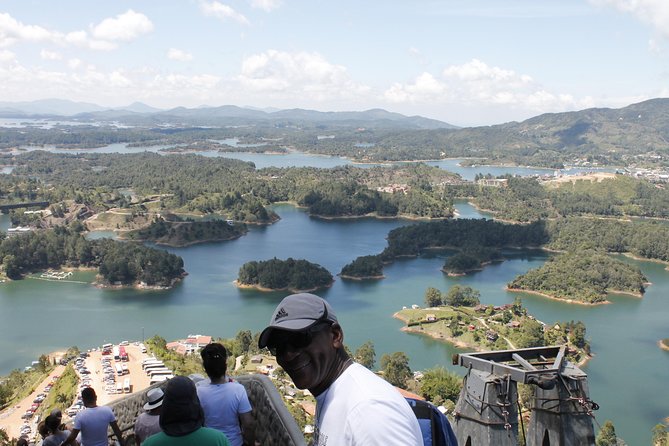 Medellin : Guatape SEMI PRIVATE EXPERIENCE - How A Max-14 Semi-Private Group Changes Your Day